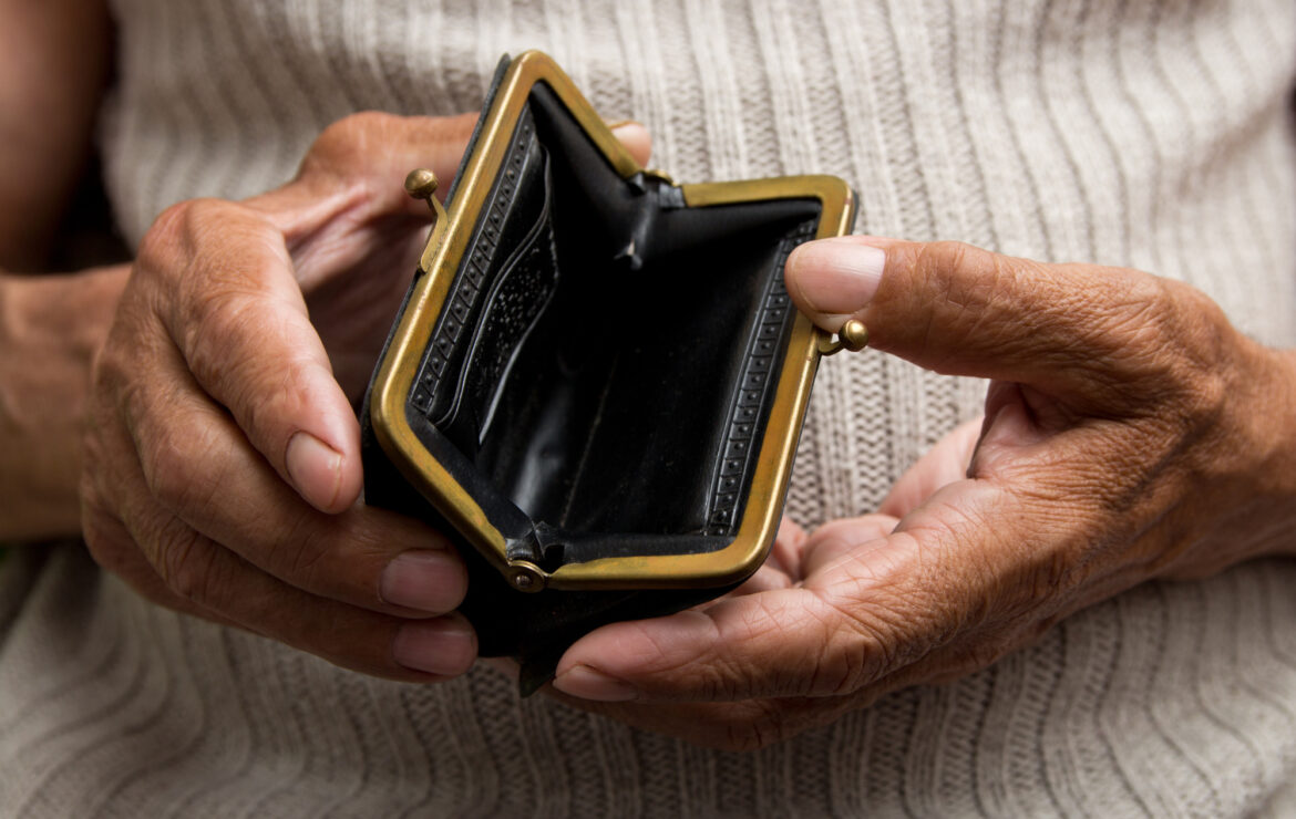 8 Essential Financial Tips for Seniors